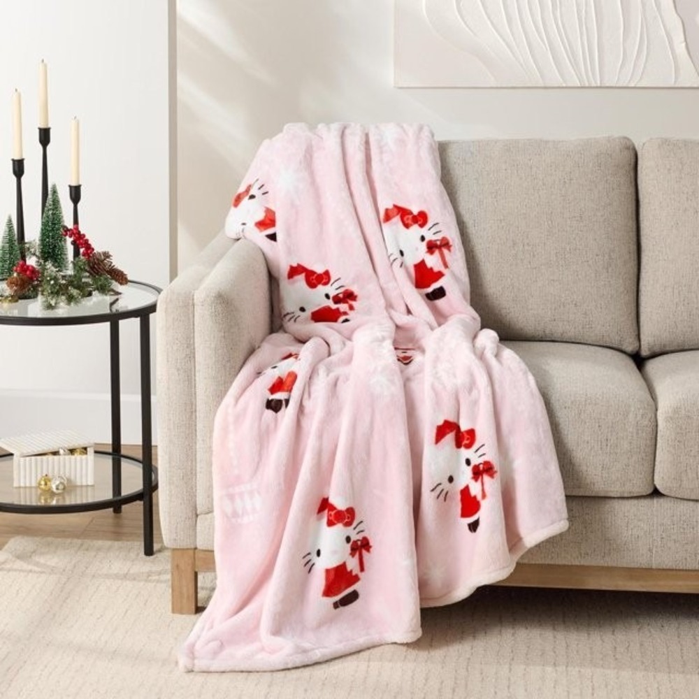 Sanrio Hello Kitty Holiday Silk Touch Throw Blanket Pink Christmas 60x70 NWT